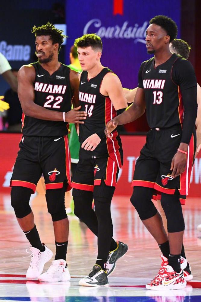 了他进入联 了他进入联