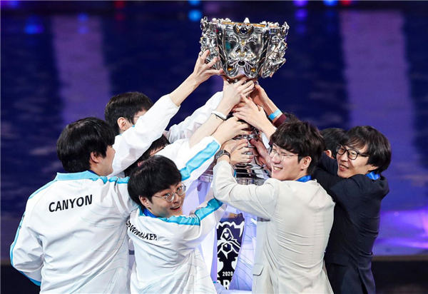 不可动摇 不可动摇