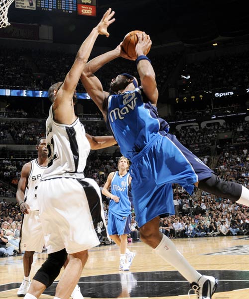 保罗退后半 保罗退后半